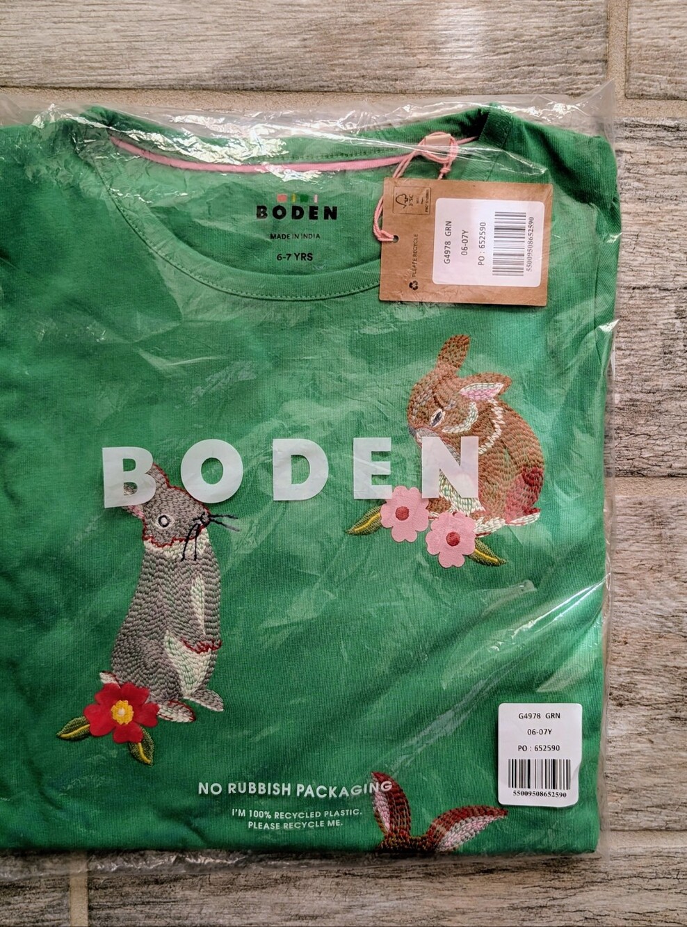 Mini Boden NWT 6-7 Long Sleeve Embroidered Bunny 🐰🐇 Top